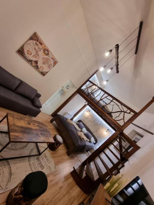 Vintage Apartman In City Center Мишкольц Экстерьер фото
